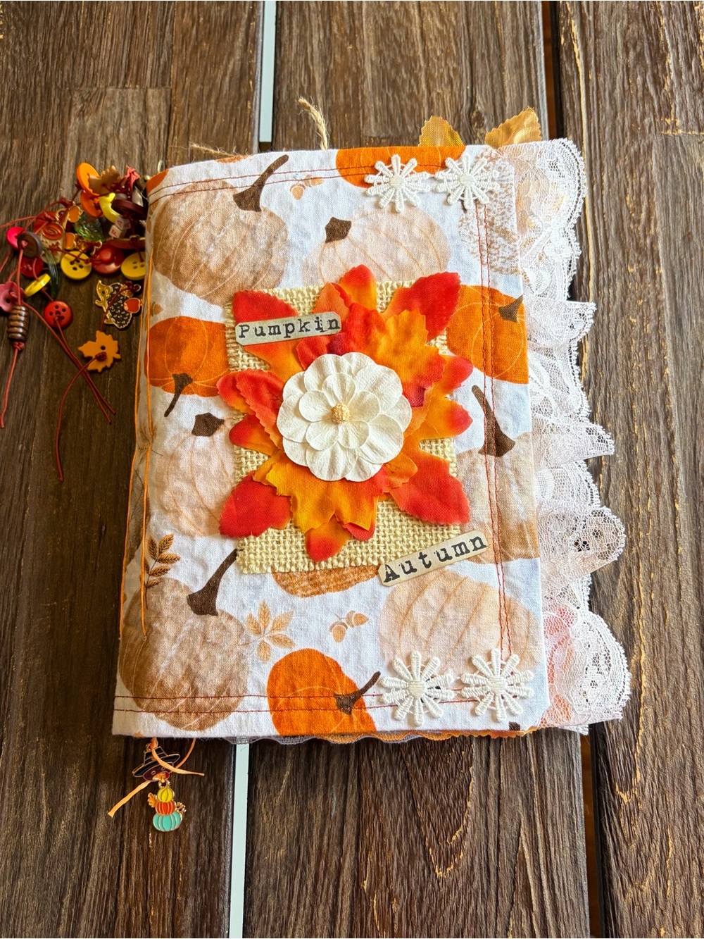 Fall Autumn Junk Journal Pumpkins Gratitude Faith Softcover 3 Sig Decorated